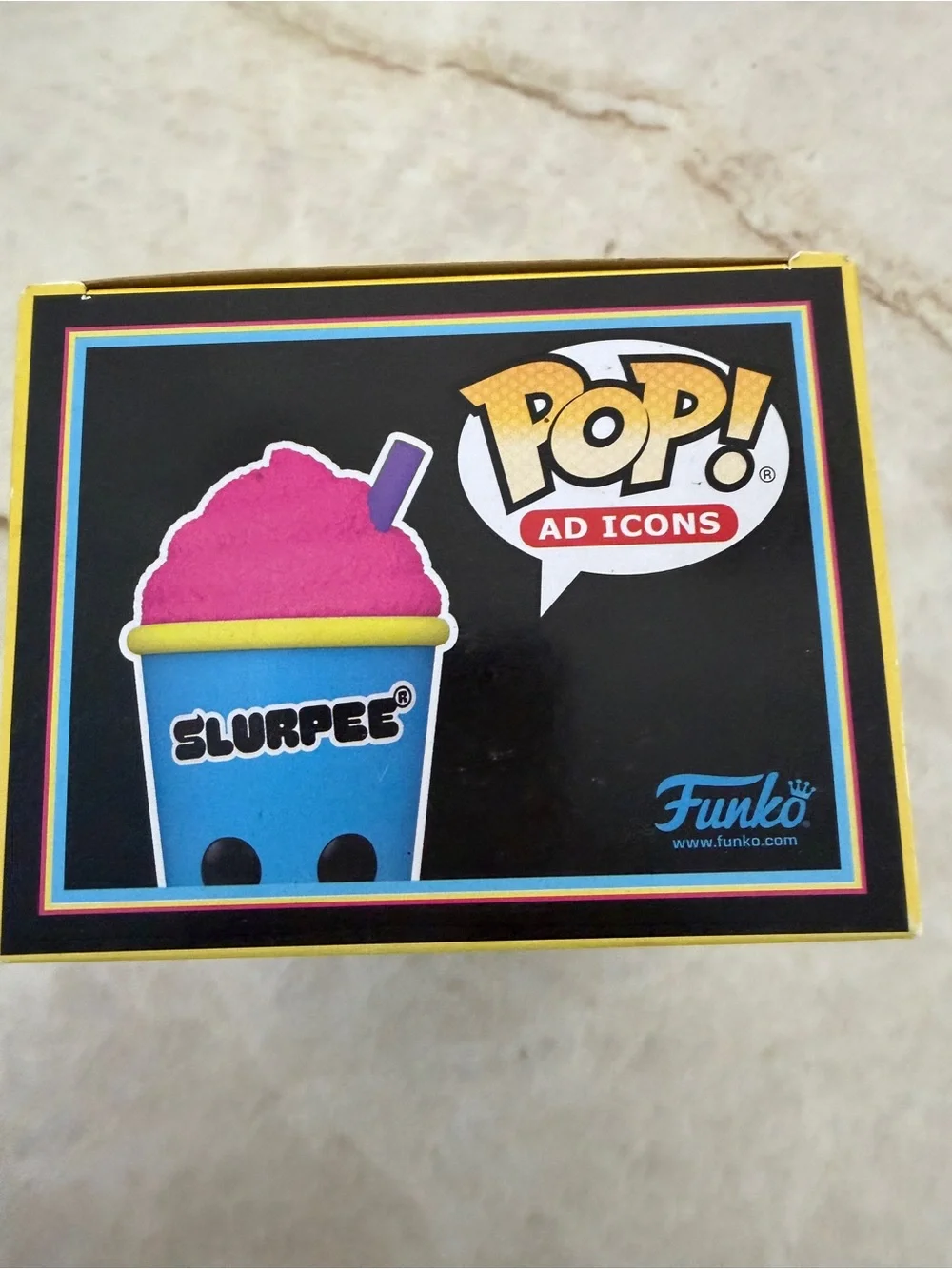 New Funko Pop Ad Icons 7 Eleven Exclusive Blue Pink Cup Slurpee 193 Blacklight